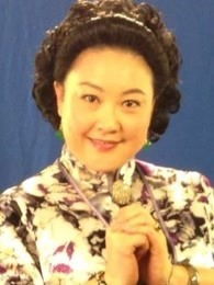 黄伟香现任老公 黄伟香的真实身份