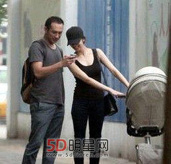 黄觉老婆麦子家境 黄觉老婆麦子 富二代